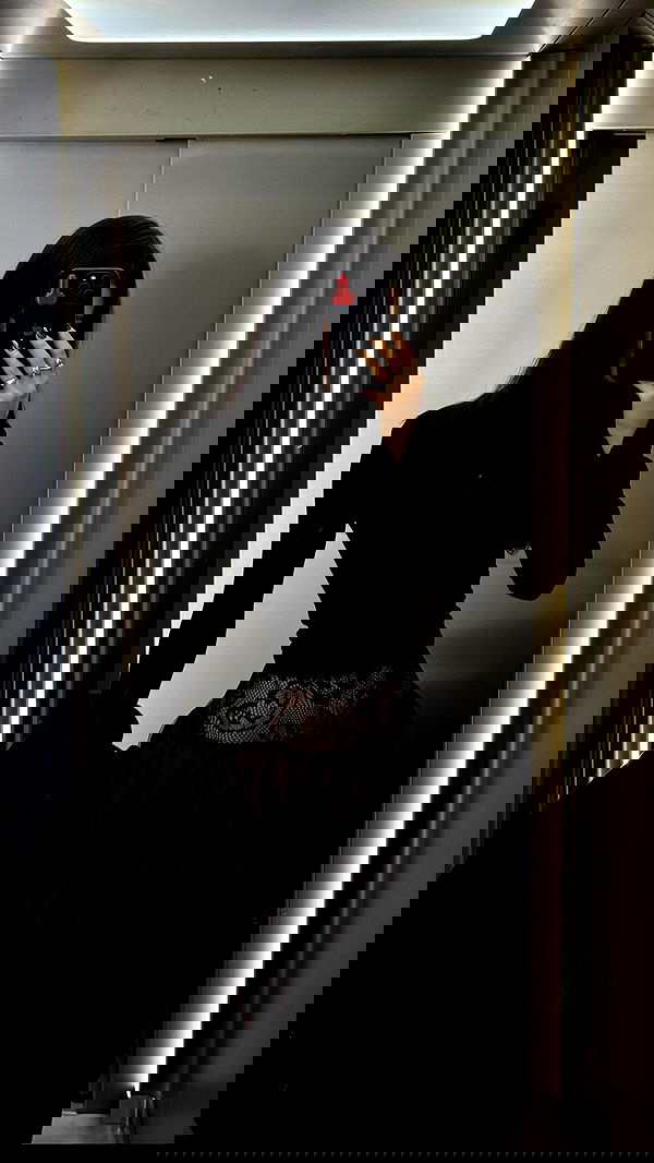 ayguldavlletova image ~ Altpins