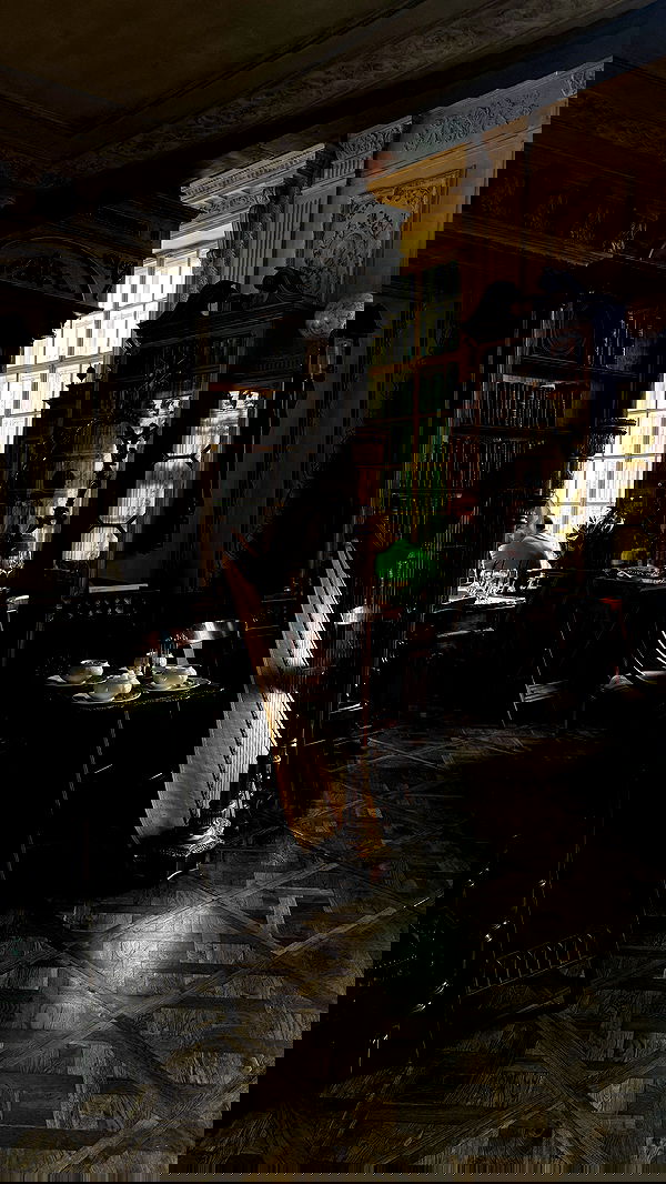 ayguldavlletova image ~ Altpins