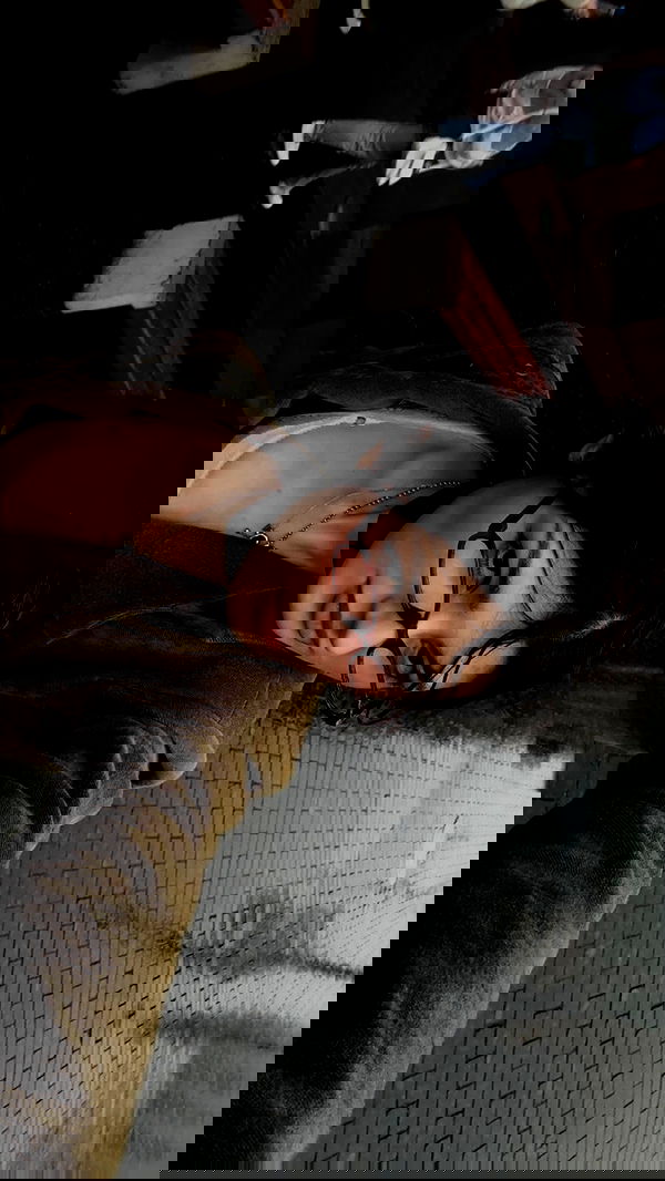 ayguldavlletova image ~ Altpins