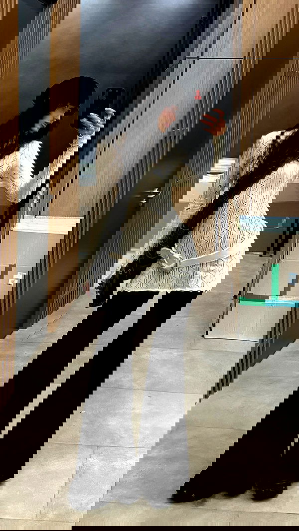 ayguldavlletova image ~ Altpins