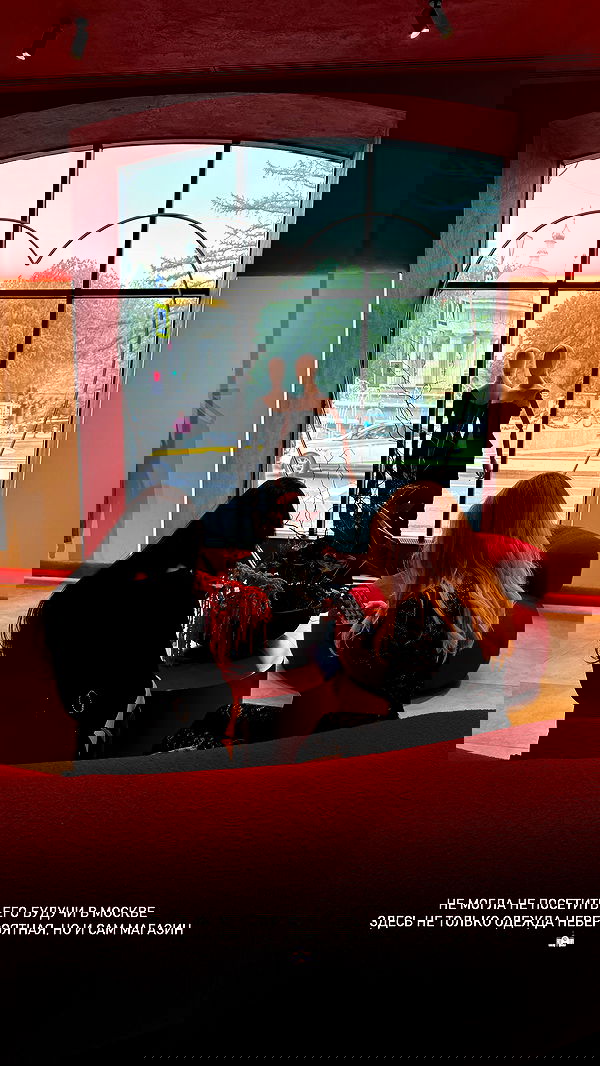 ayguldavlletova image ~ Altpins