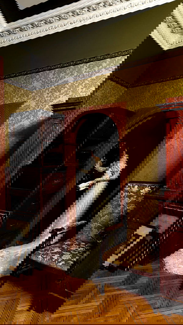 ayguldavlletova image ~ Altpins