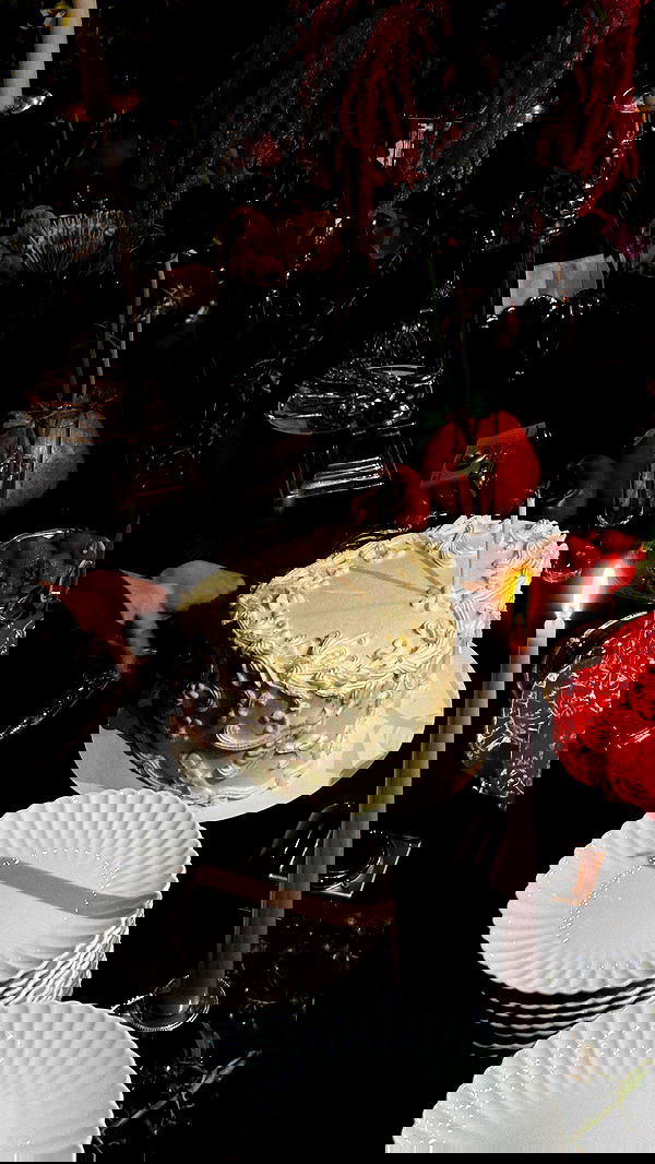 ayguldavlletova image ~ Altpins