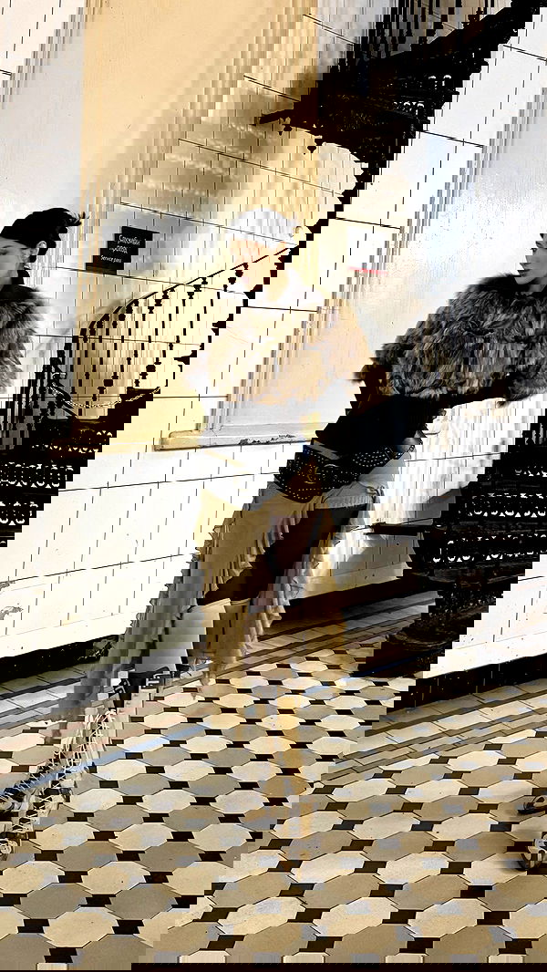 ayguldavlletova image ~ Altpins