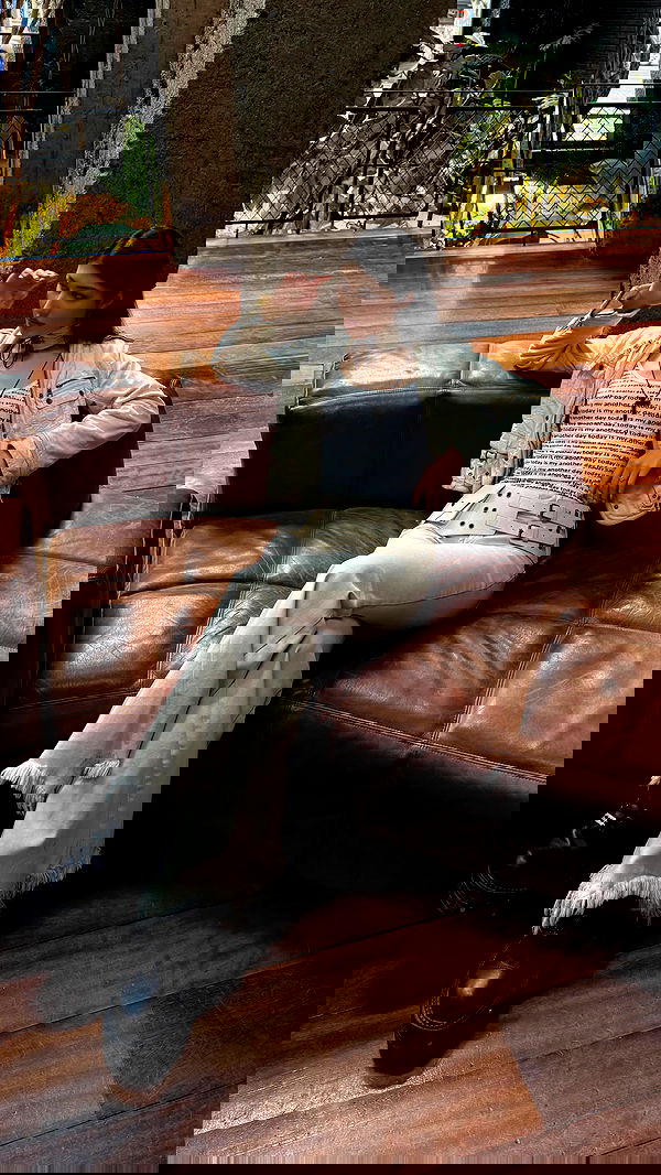 ayguldavlletova image ~ Altpins