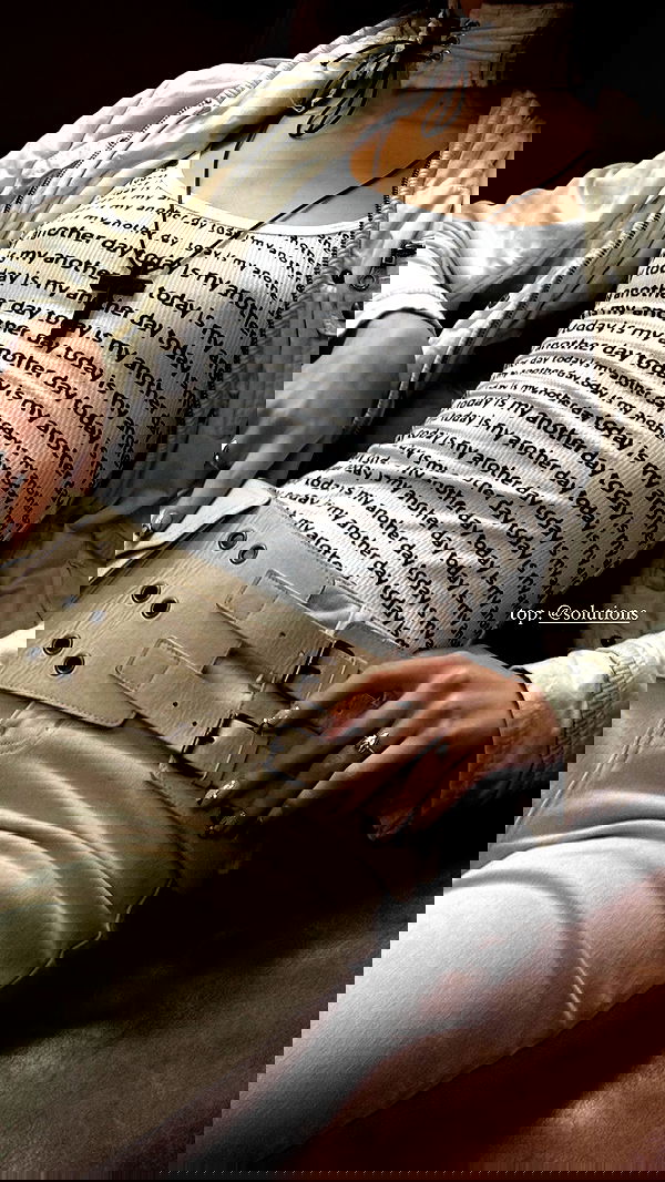 ayguldavlletova image ~ Altpins