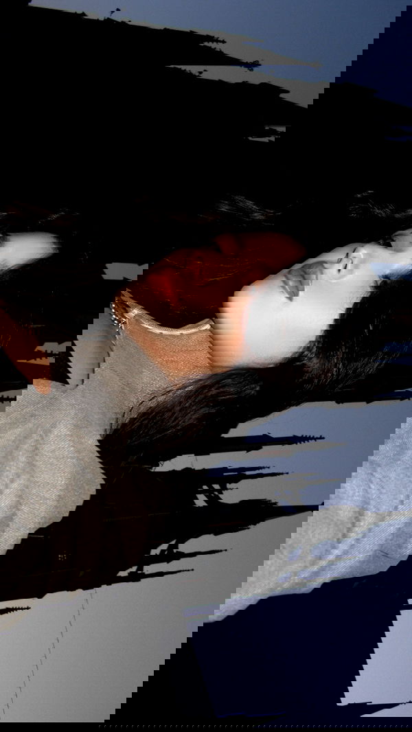 ayguldavlletova image ~ Altpins