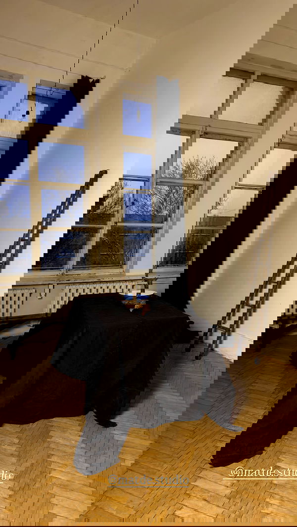 ayguldavlletova image ~ Altpins