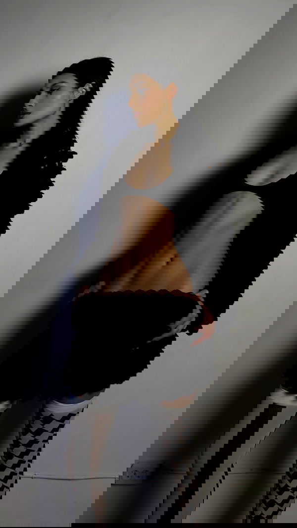 ayguldavlletova image ~ Altpins