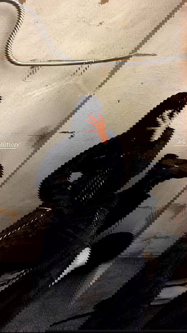 ayguldavlletova image ~ Altpins