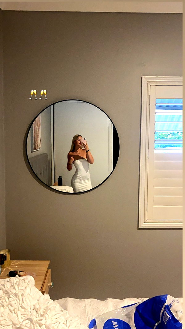 bella.mccafferty instagram image archive image