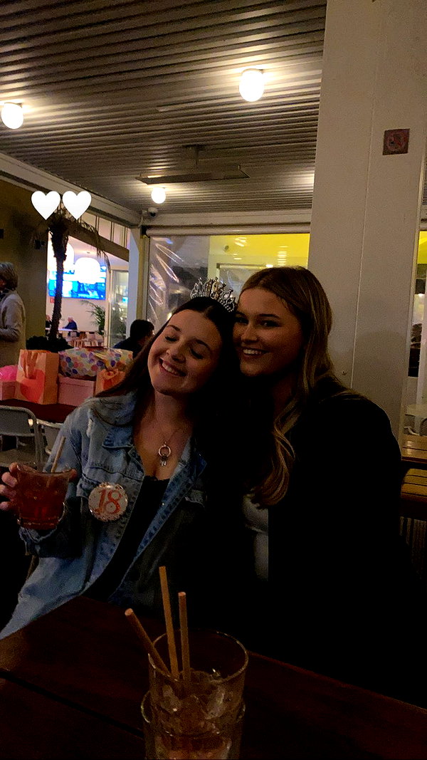 bella.mccafferty instagram image archive image