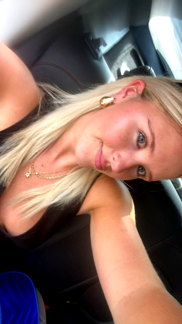 bella.mccafferty instagram image archive image