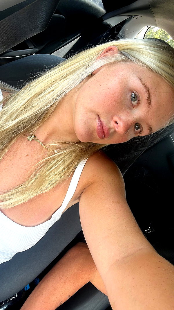 bella.mccafferty instagram image archive image