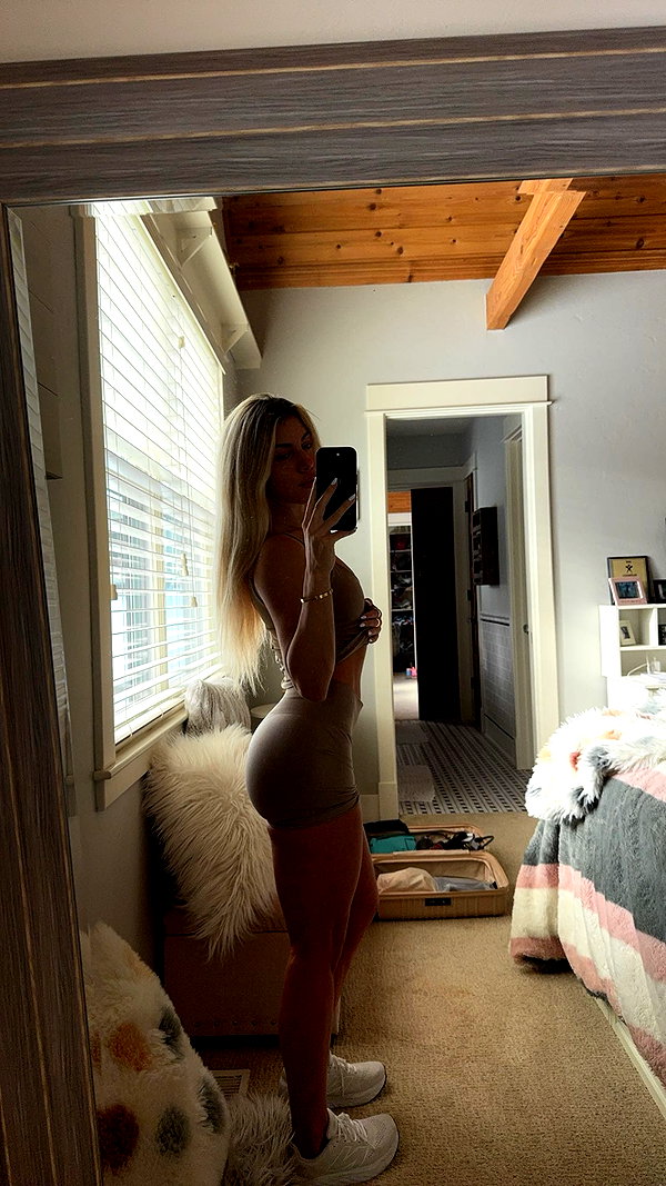 bellarenaldi instagram image archive image