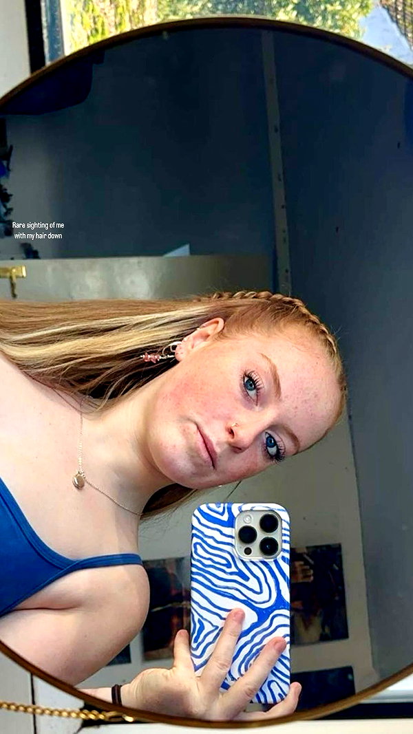 beth.ae_xx beth.ae_xx archive image