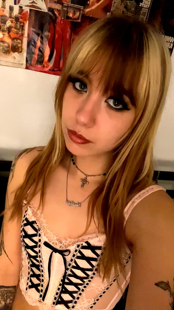 boxdyeblonde instagram image archive image