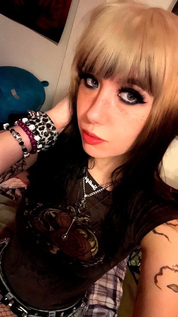 boxdyeblonde instagram image archive image