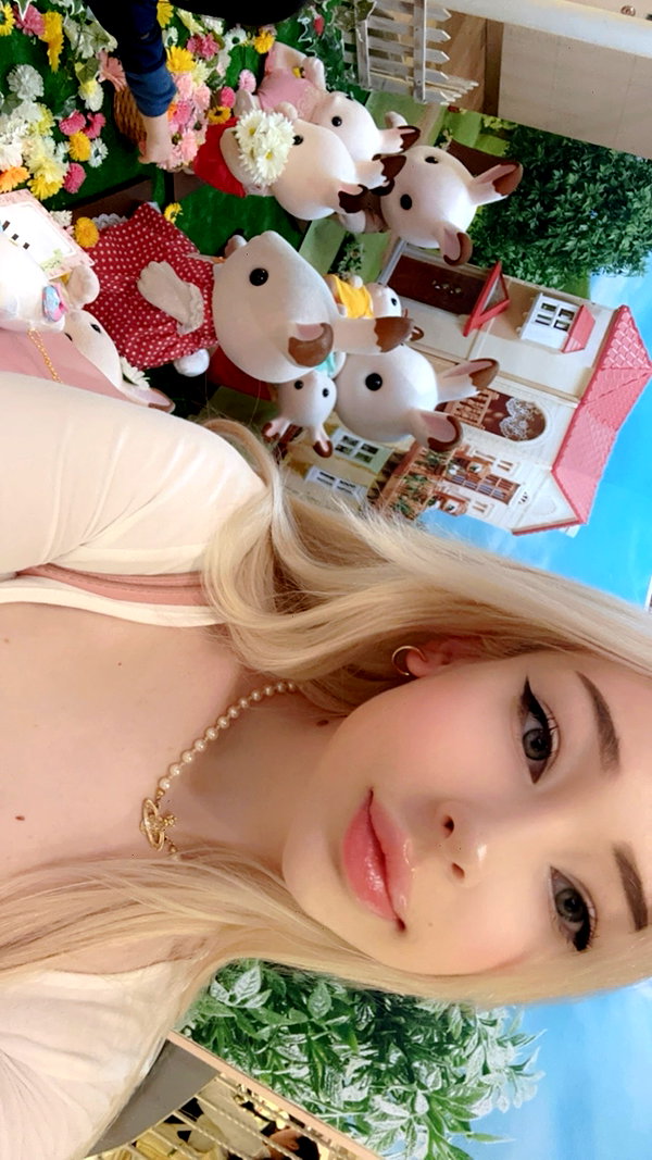 bunny_alina_kim instagram image archive image