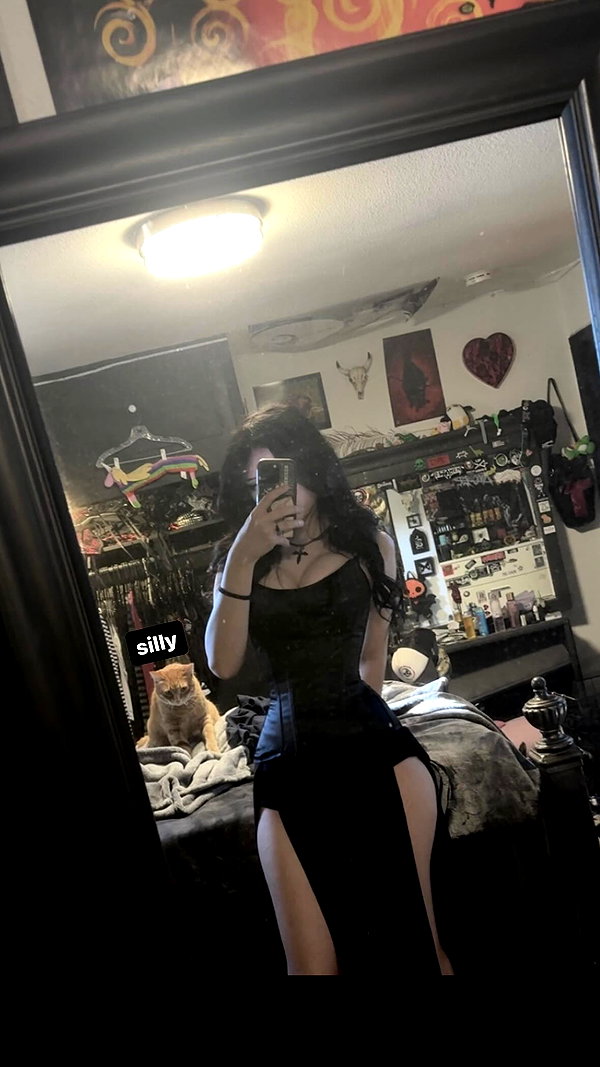 butter.on.a.poptart69 instagram image archive image