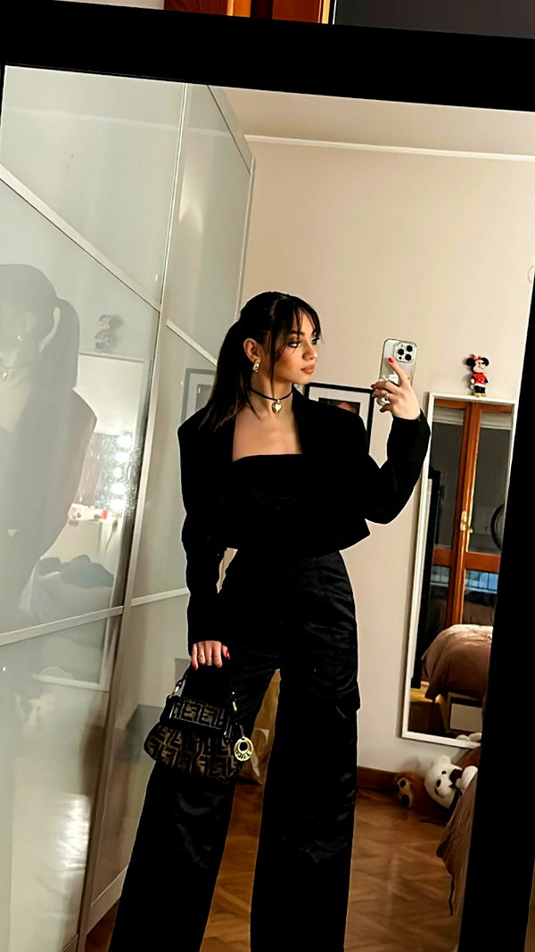 carla.famulari instagram image archive image