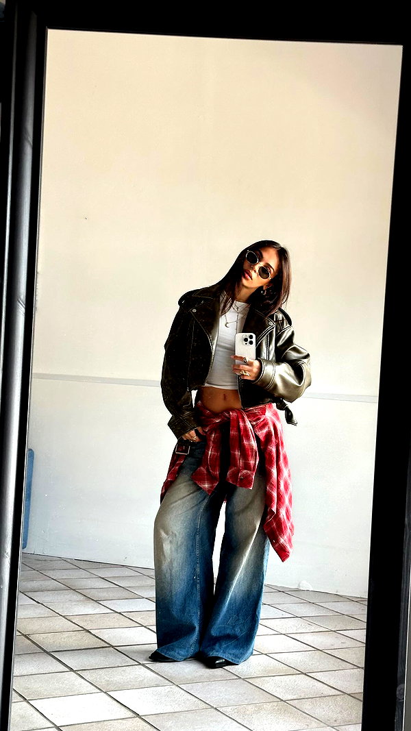 carla.famulari instagram image archive image