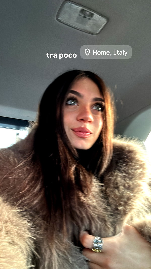carla.famulari instagram image archive image