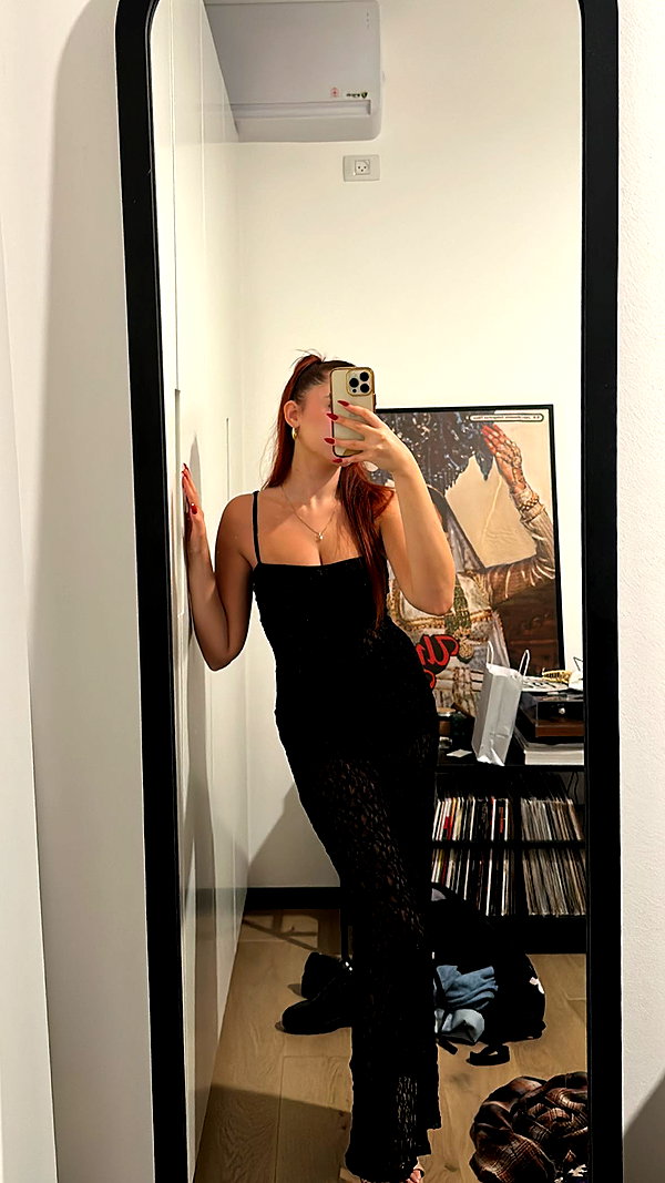 carmellevi instagram image archive image