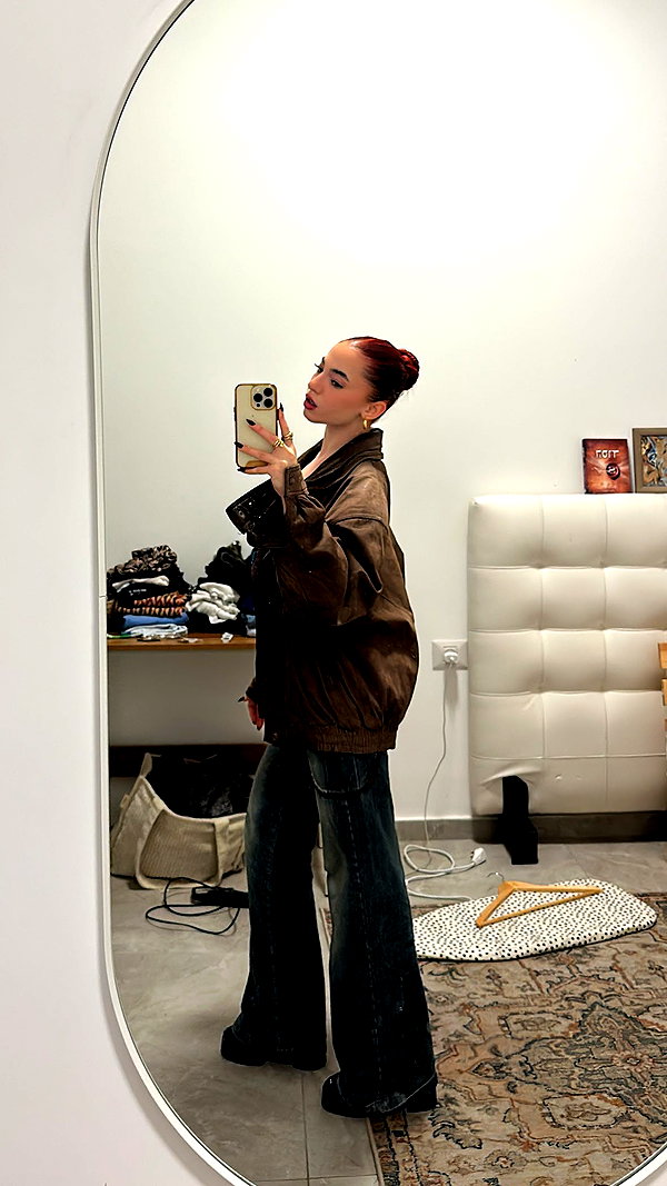 carmellevi instagram image archive image