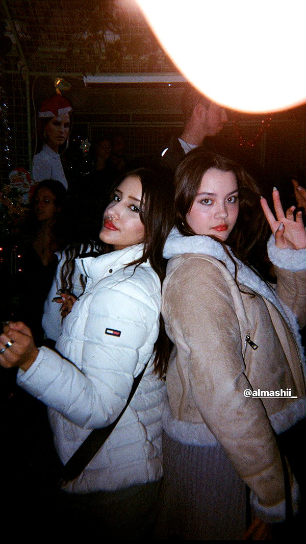 carmelllli instagram image archive image