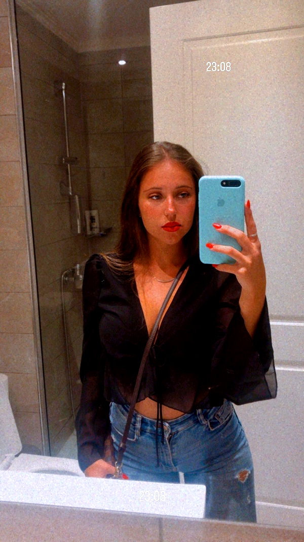 dana_michaeli_ instagram image archive image