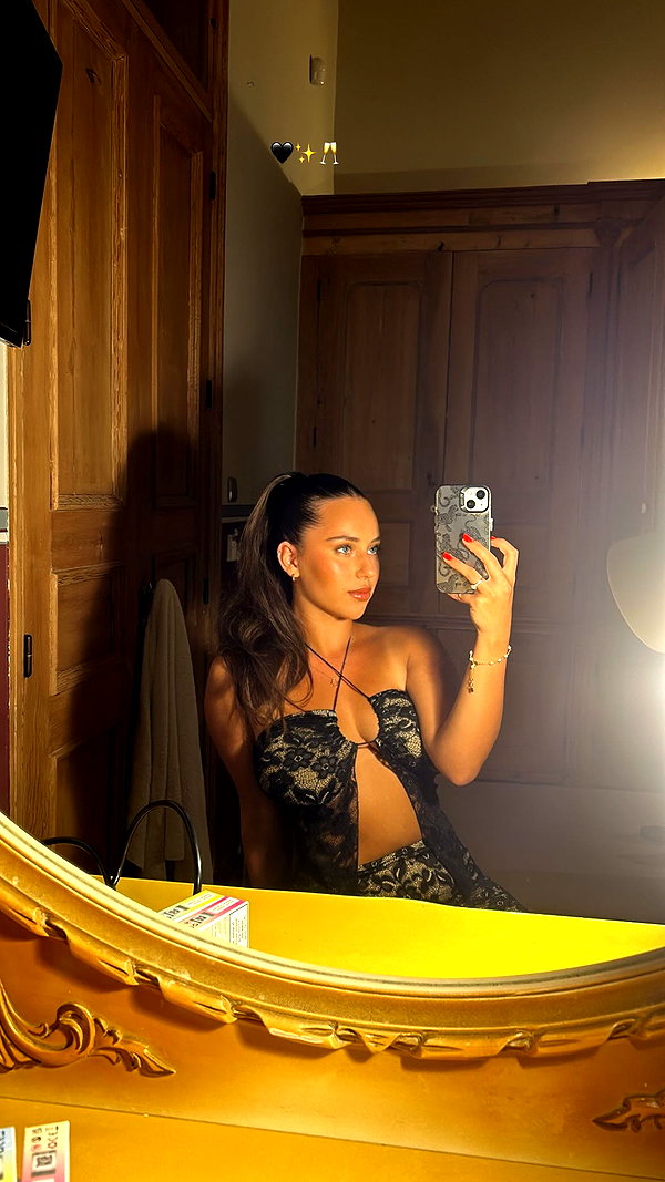 dana_michaeli_ instagram image archive image