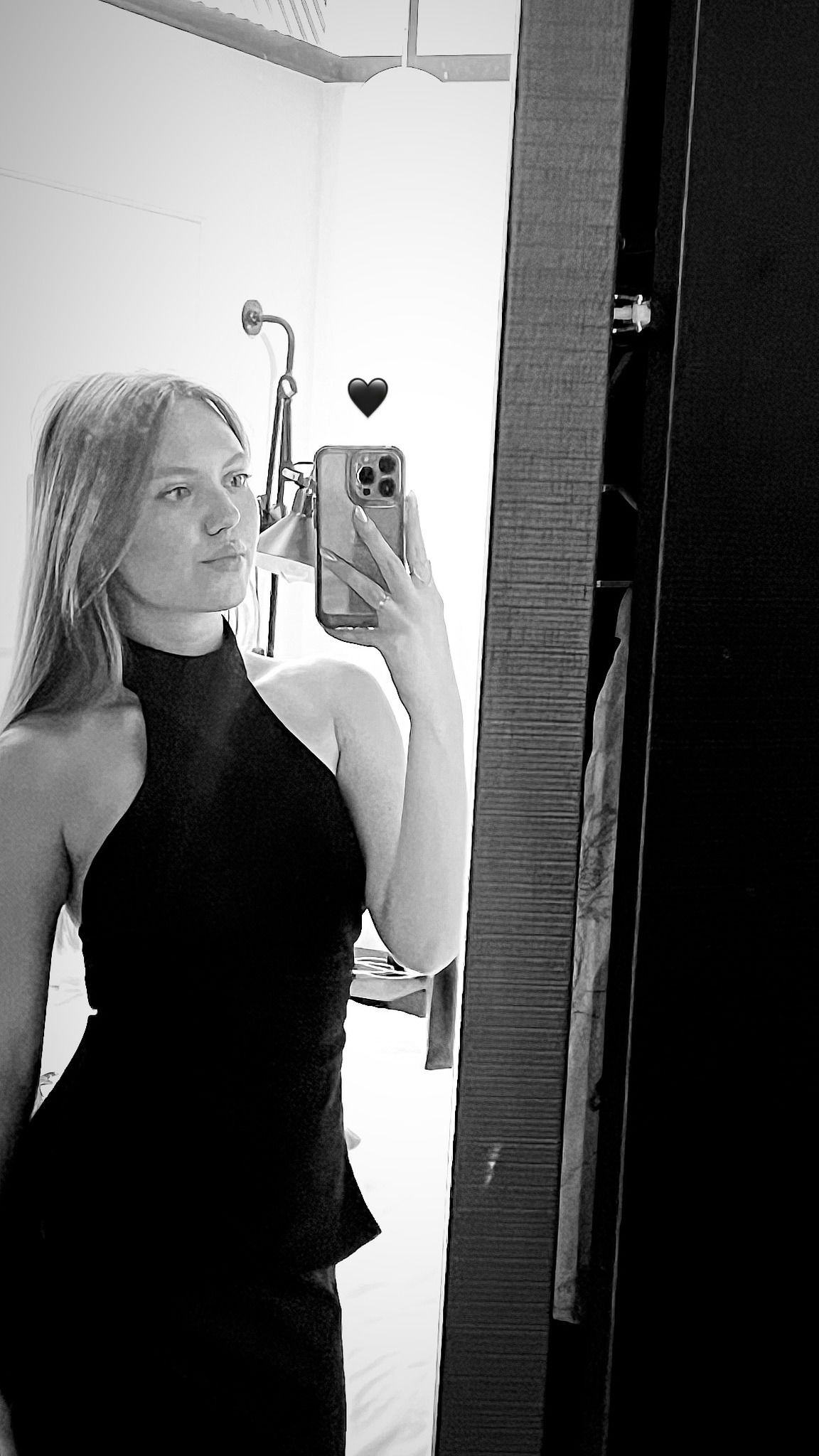 dana_ratushany instagram image archive image