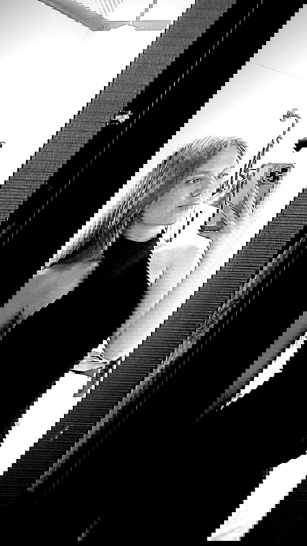 dana_ratushany image ~ Altpins