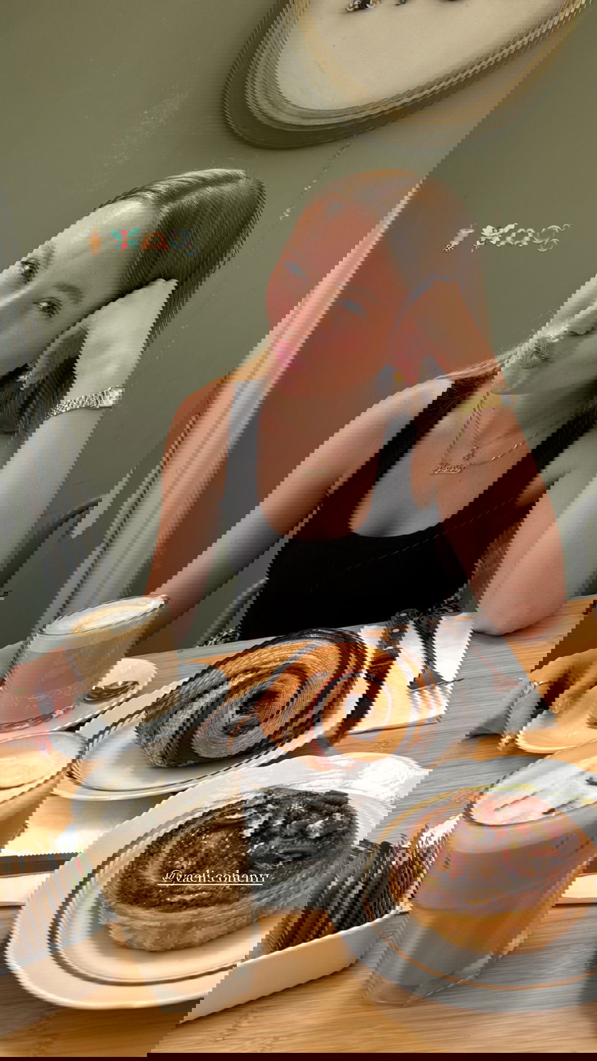 dana_ratushany instagram image archive image