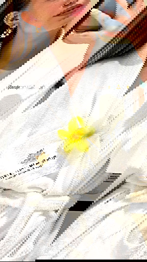 dana_ratushany image ~ Altpins