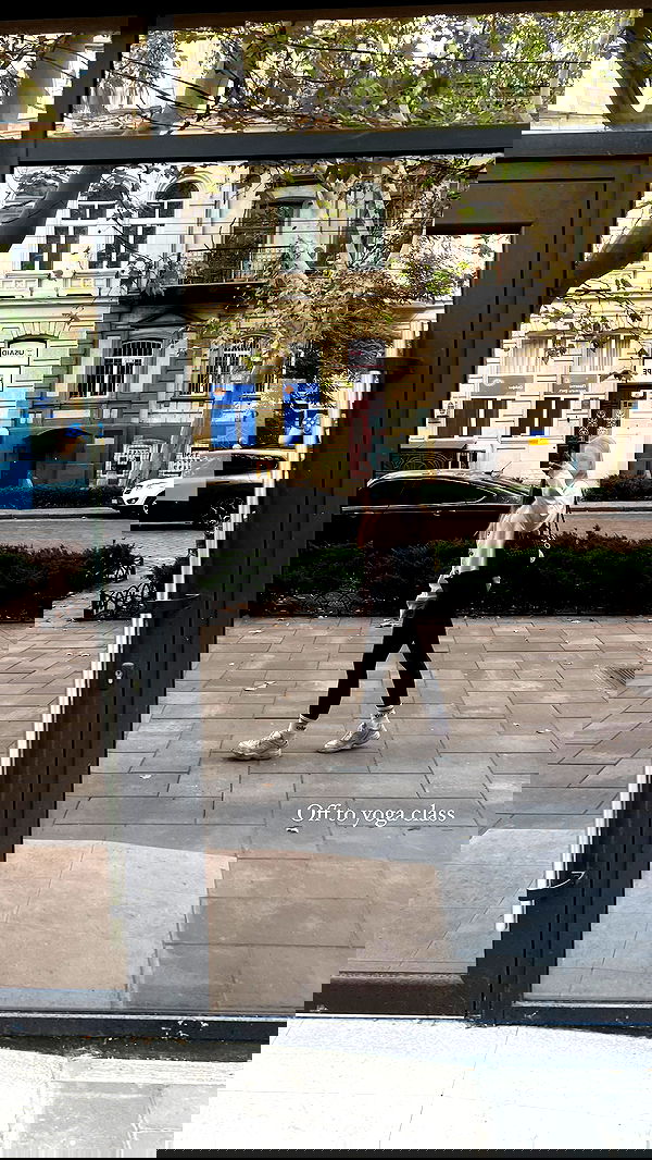 dana_ratushany image ~ Altpins