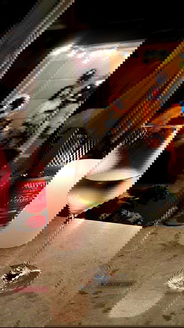 dana_ratushany image ~ Altpins