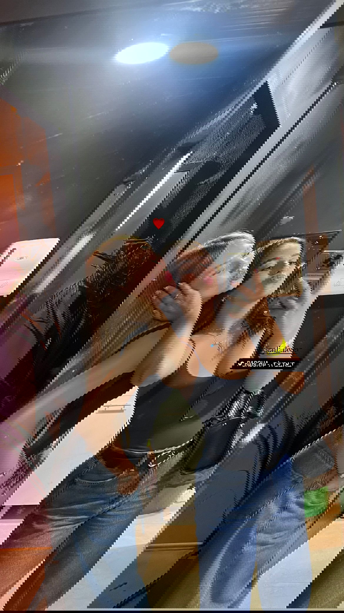 dana_ratushany instagram image archive image