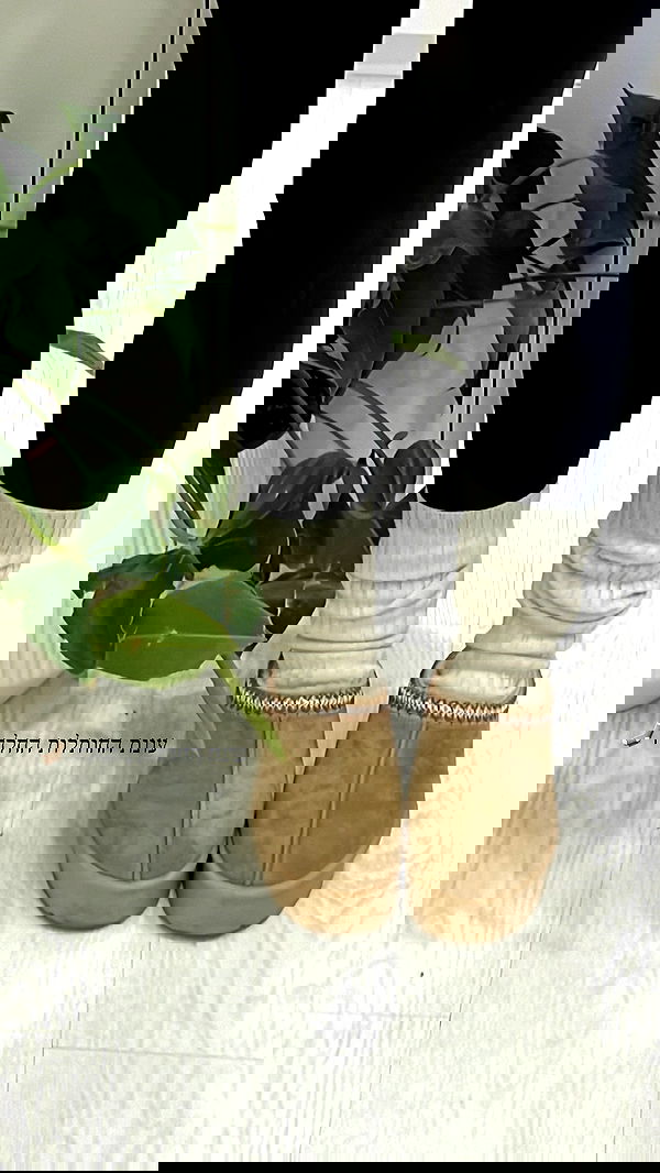 dana_ratushany image ~ Altpins