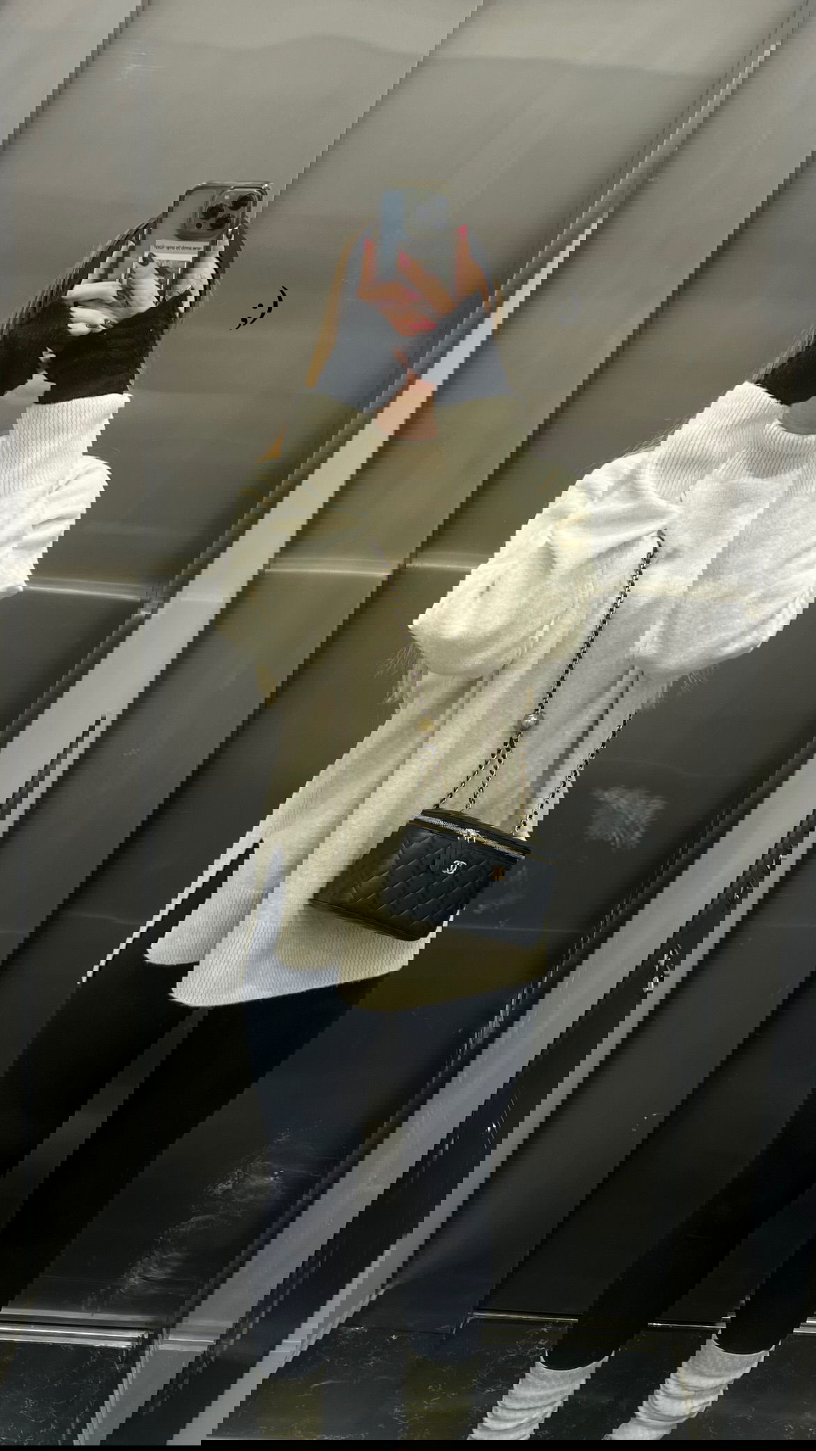 dana_ratushany instagram image archive image