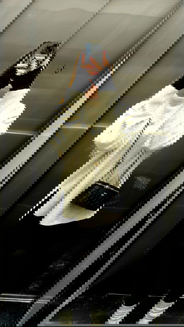 dana_ratushany image ~ Altpins