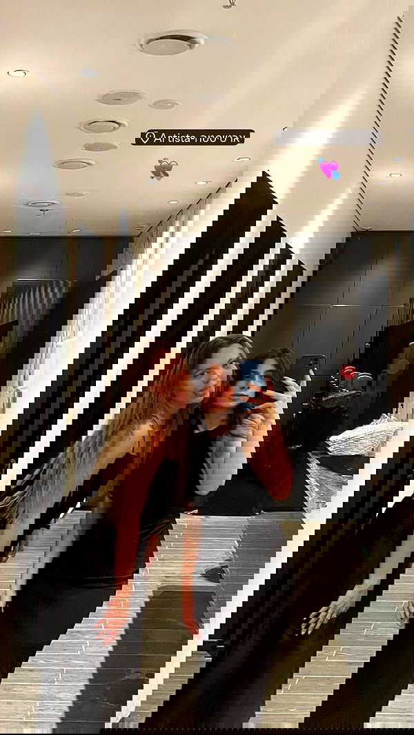 dana_ratushany image ~ Altpins