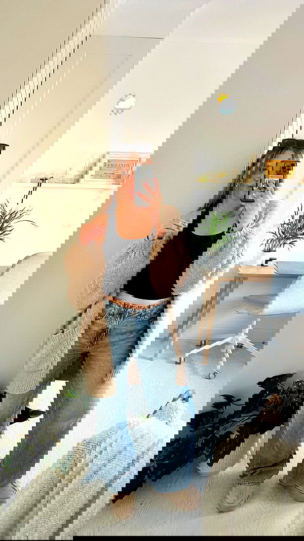 dana_ratushany image ~ Altpins