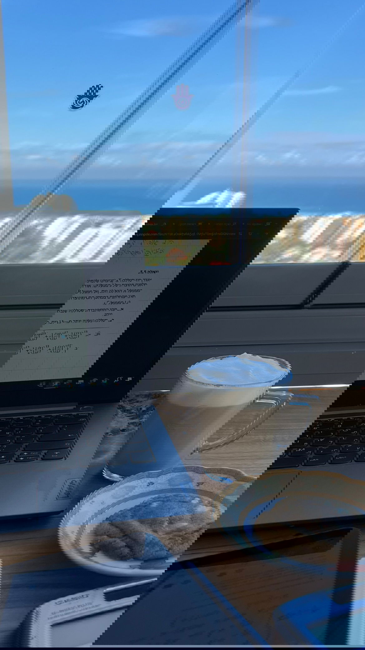 dana_ratushany instagram image archive image