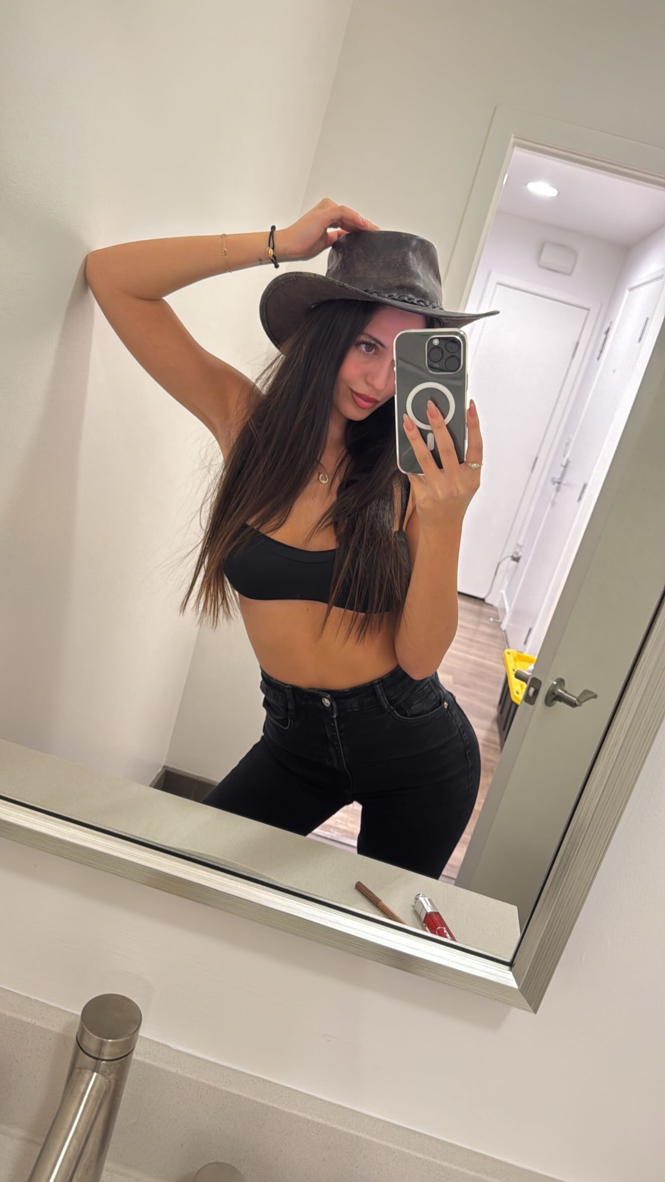 daniel_shallom instagram image archive image