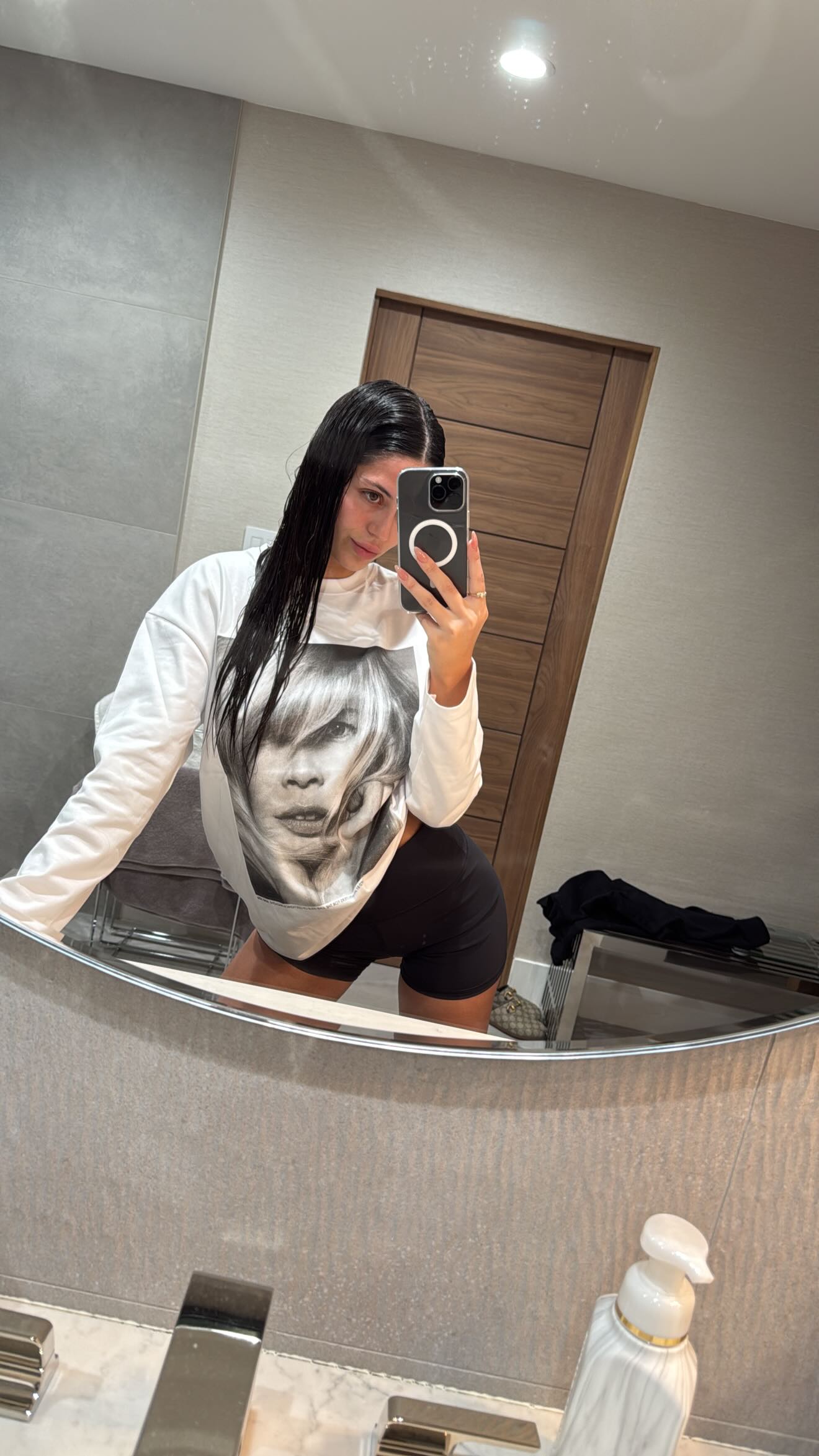 daniel_shallom instagram image archive image