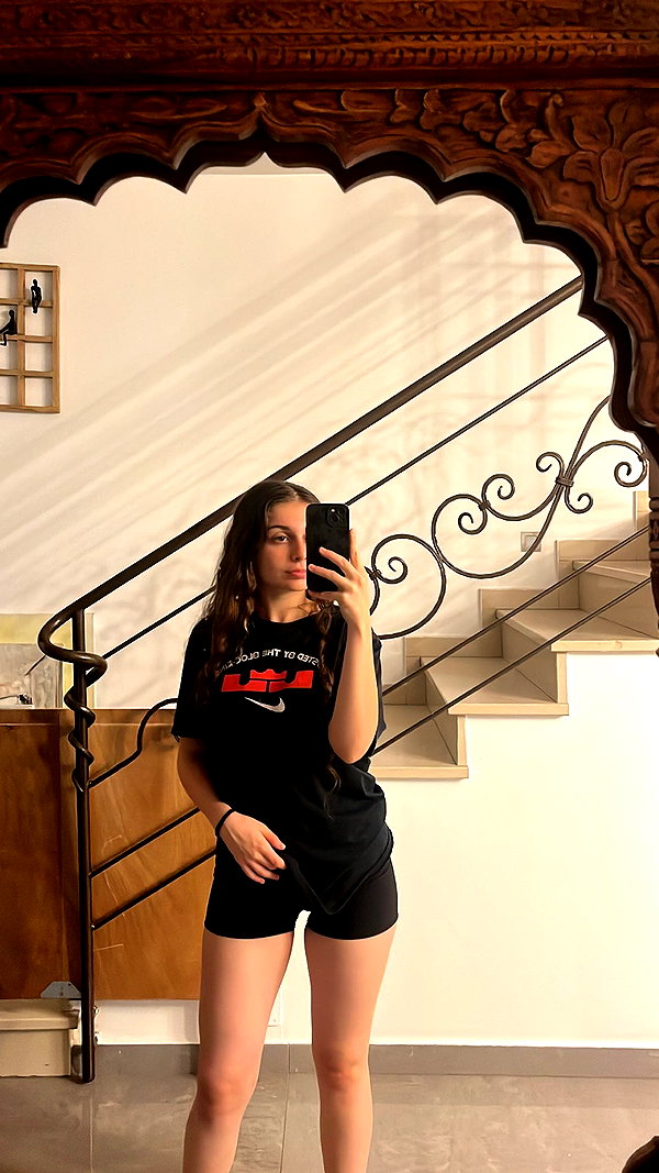 denika._.brandis instagram image archive image