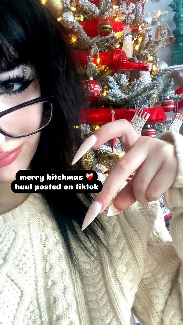 dollparts444 instagram image archive image