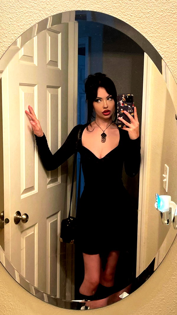 e1or4 instagram image archive image